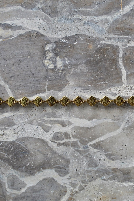 Shell Chain Bracelet