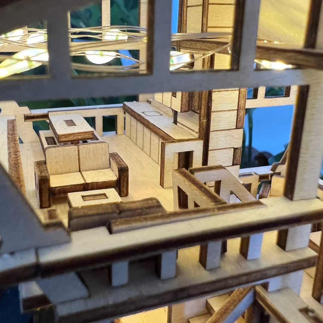 Tropical Lookout - DIY Model Kit