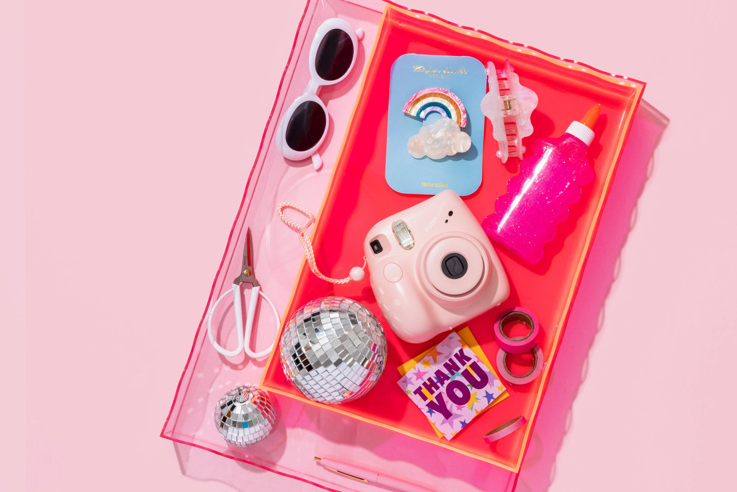 Wavy Acrylic Tray - Rectangle - Large - Light Pink