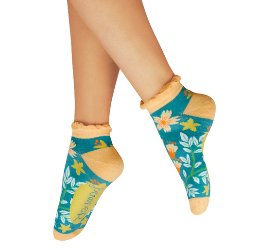 Heavenly Hedgerow Trainer Socks in Teal
