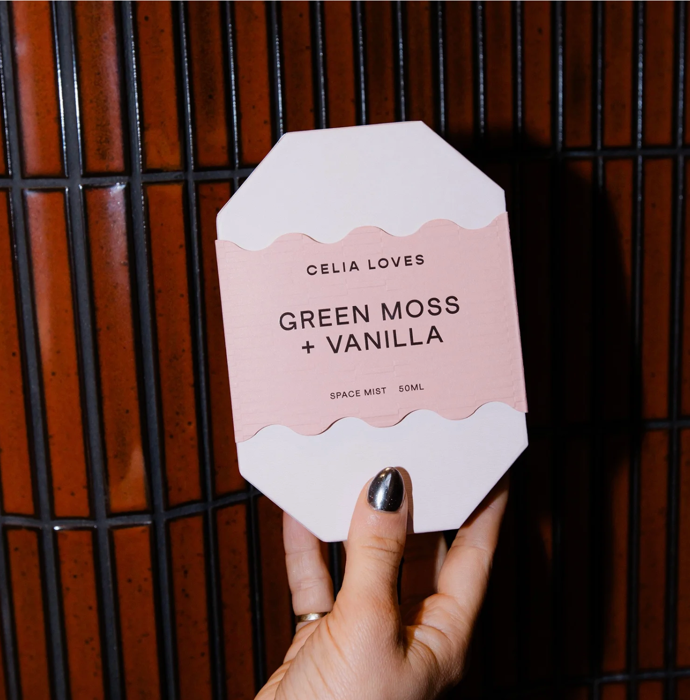 Green Moss & Vanilla - Room Spray