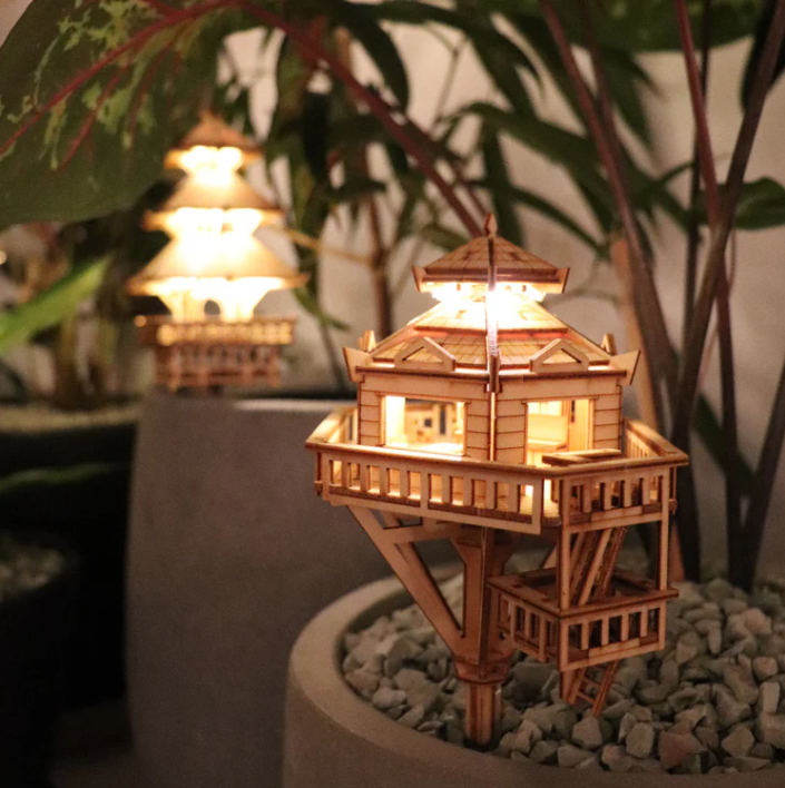 Woodland Outpost - DIY Model Kit