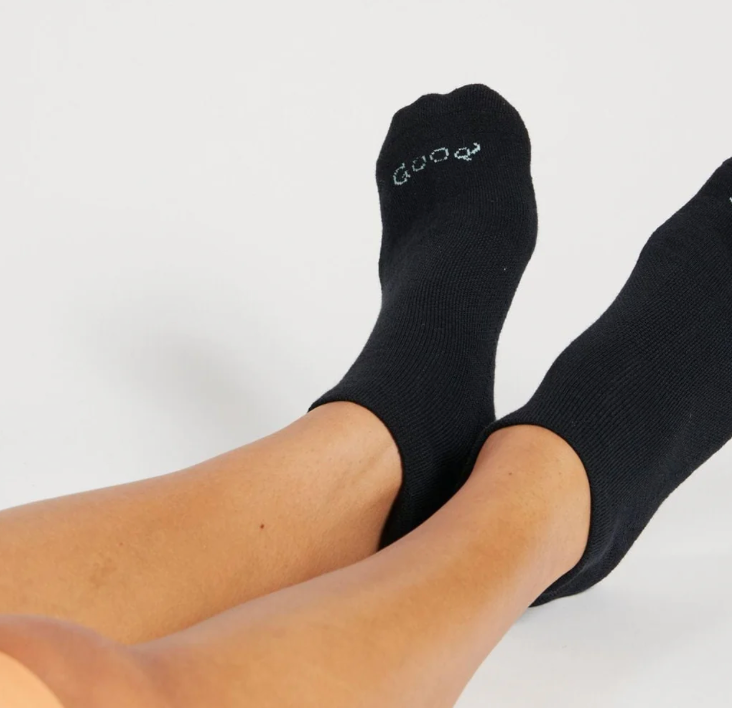 Good Feels Ankle Socks in Black