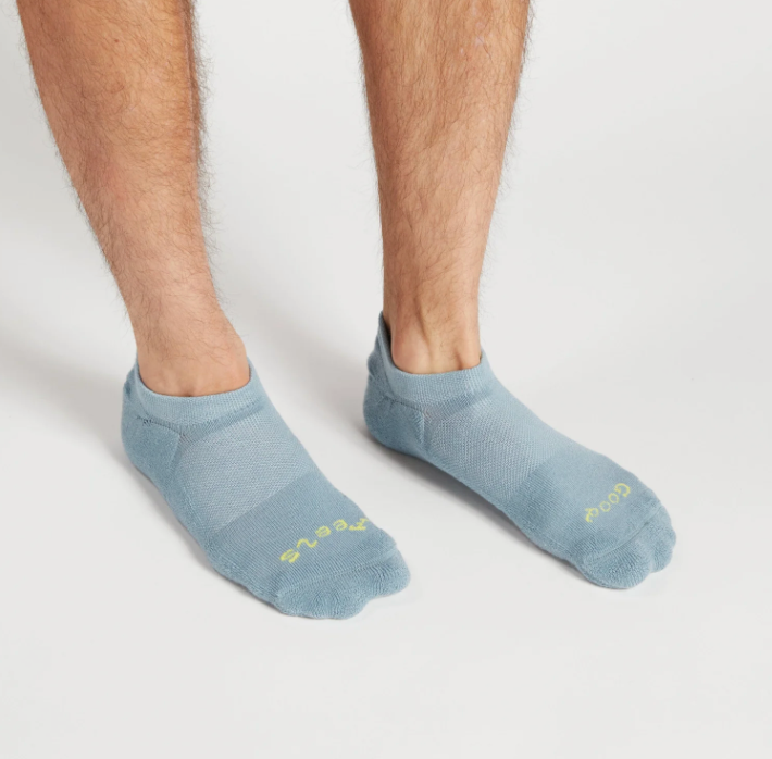 Good Feels Ankle Socks in Sky