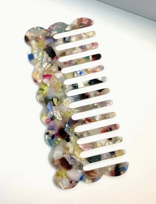 Resin Comb Scallop Edge Multicolour