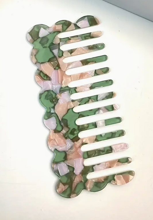 Resin Comb Scallop Edge Green/Pink