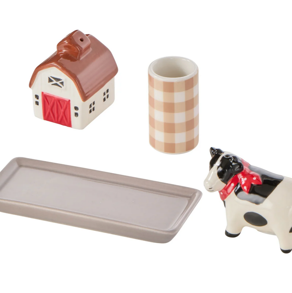 Homestead Salt & Pepper Shaker with Toothpick Holder w/ Tray