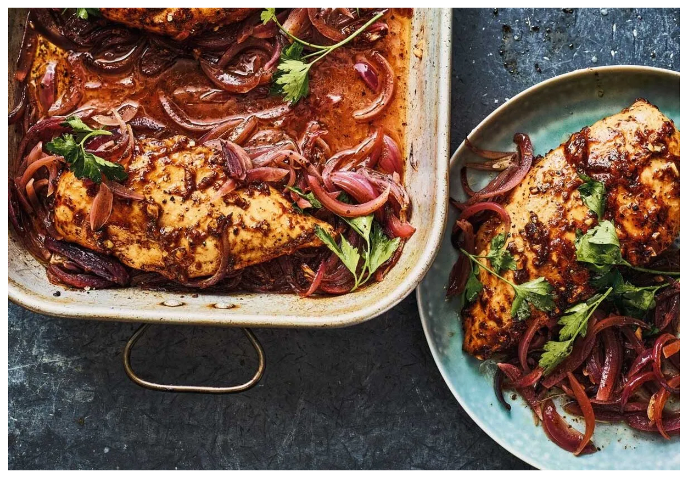 The Greatest Traybake Cookbook Ever