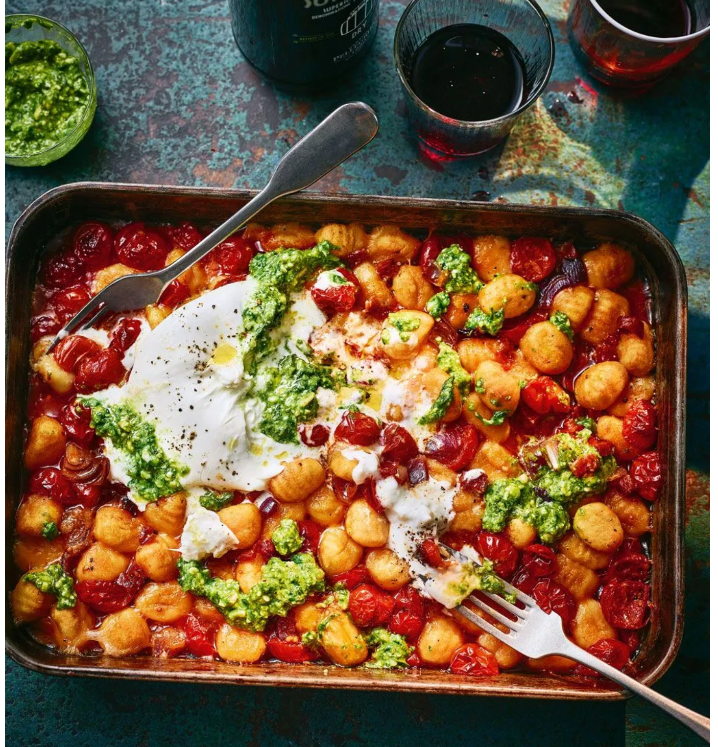 The Greatest Traybake Cookbook Ever