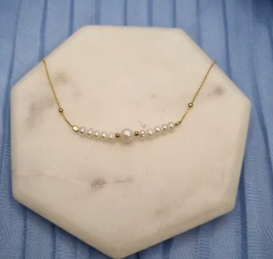 Freshwater Pearl and Ball Necklace