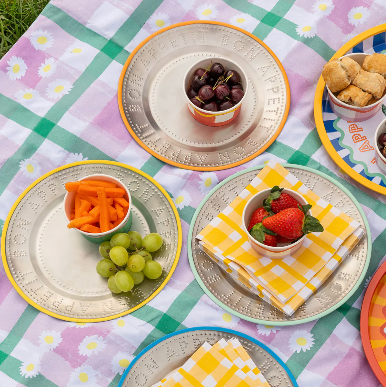 Bon Appetit Picnic Plate
