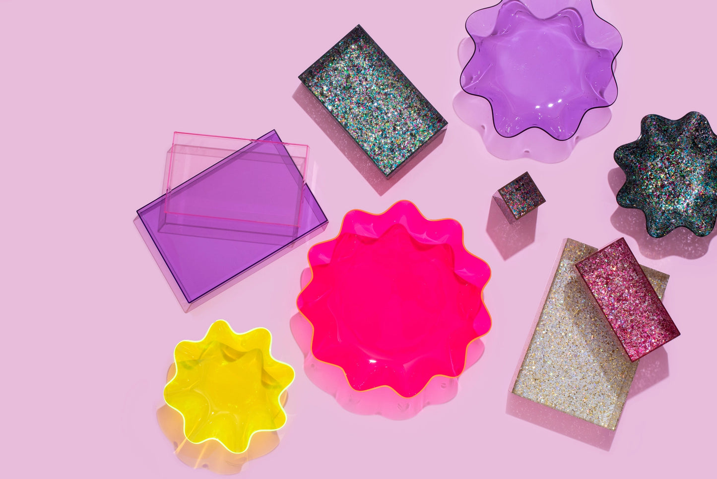 Wavy Acrylic Nesting Bowl - Small - Colourful Confetti